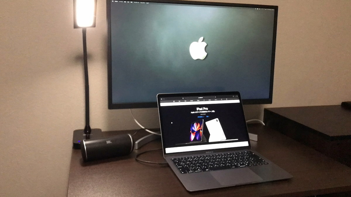 MacBook Airデスクトップ化に最適な外付けモニタの選び方