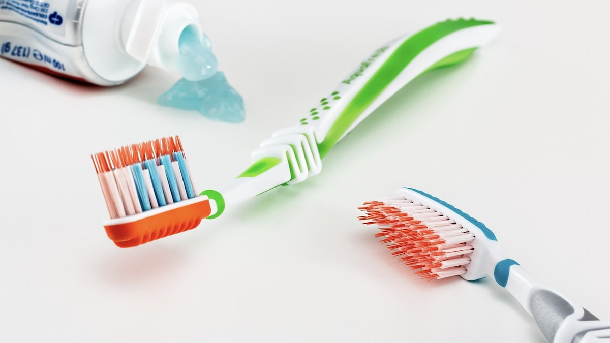 【電動歯ブラシを断捨離した理由】歯医者も実は使わずに手磨きをする